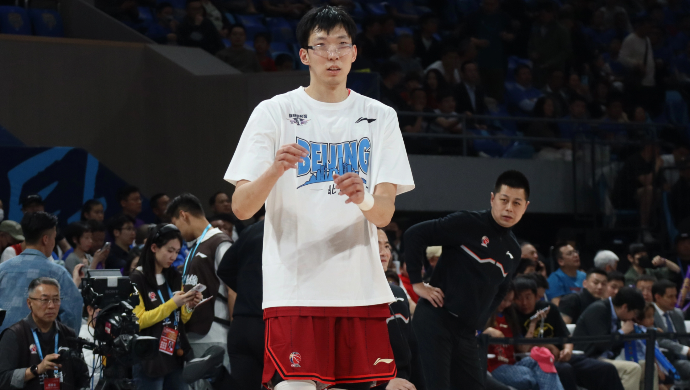 包含赛前亚冠焦点战，北京首钢再遭质疑，态度坚定，年轻球员得到机会的词条