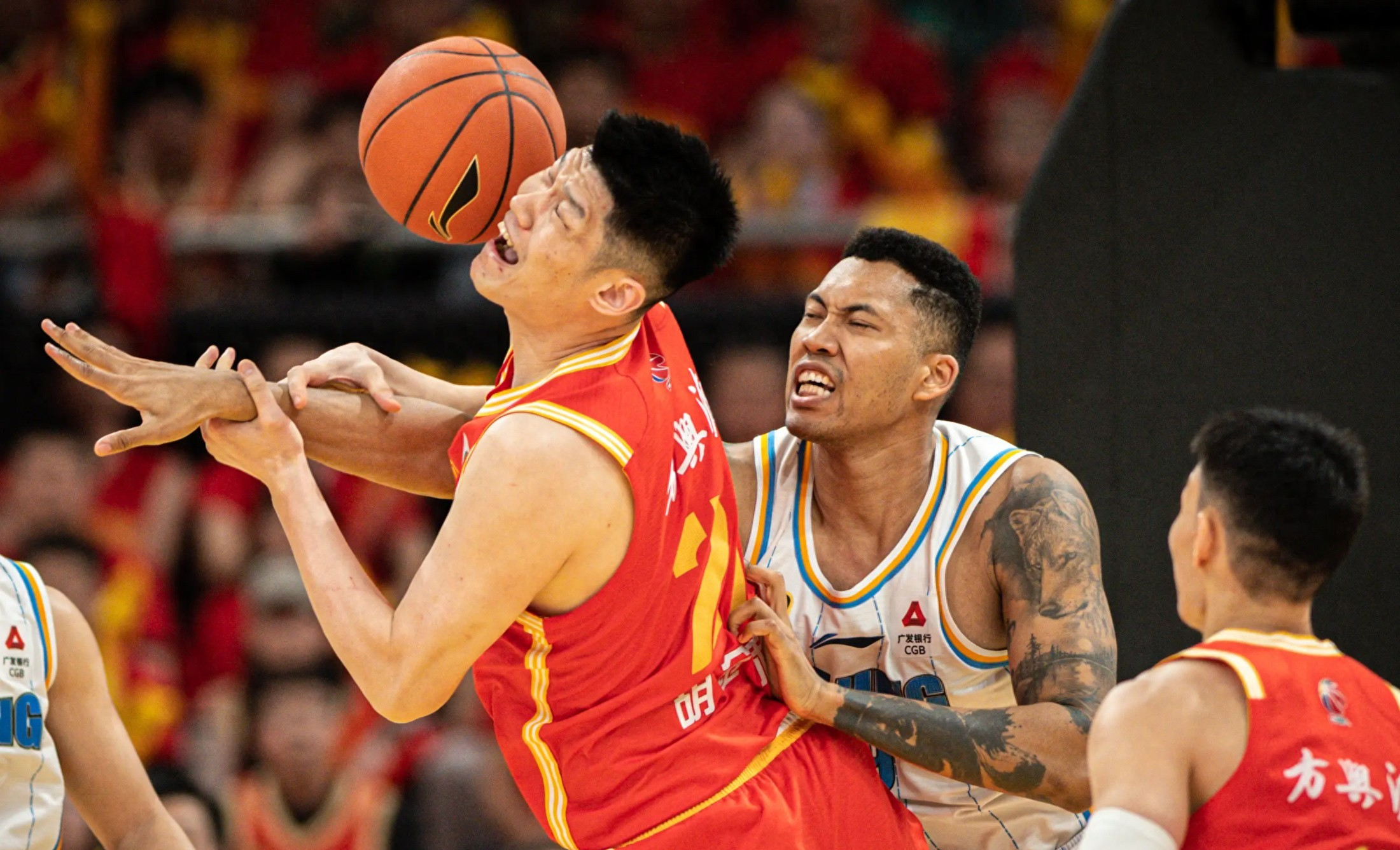 星空体育官网-亚冠倒计时，广厦男篮加时末段造点机会，细节引发关注，态度坚定，年轻球员得到机会的简单介绍